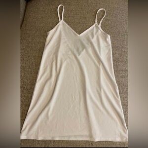 NWT Pretty Little Thing White Dress